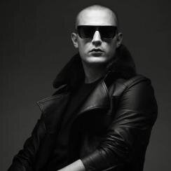 Everything you want this great Dj / Producer, music, tracks, information, events. DJ SNAKE