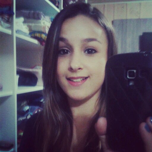 ∞ Pois só quem sonha consegue alcançar ∞
    
        