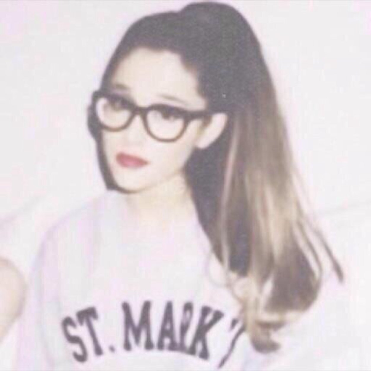 • ArianaGrande is my life,she means everything| Forever youtubers•