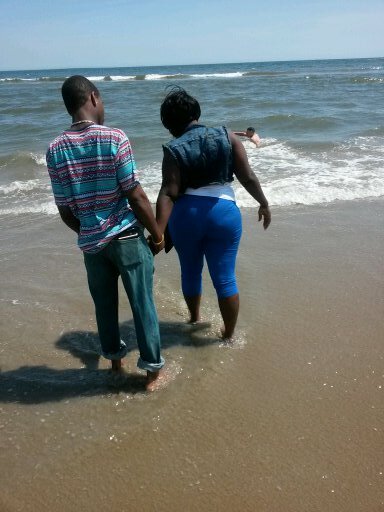 prettiblaqkp's profile picture. juss follow n see