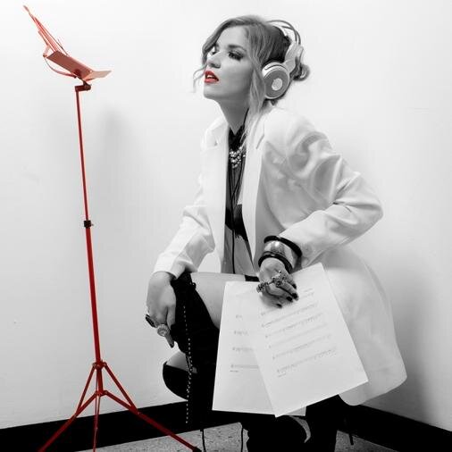 Singer/Songwriter/Producer. Nerdy by nature. Certified Alien Heart 👽
