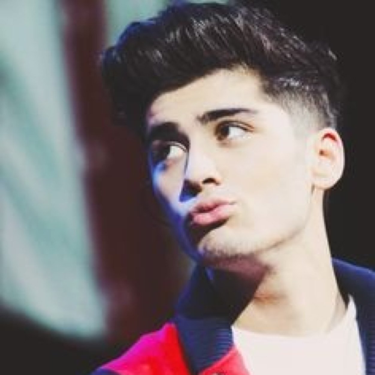 akazayn10's profile picture. Follow @66zjm