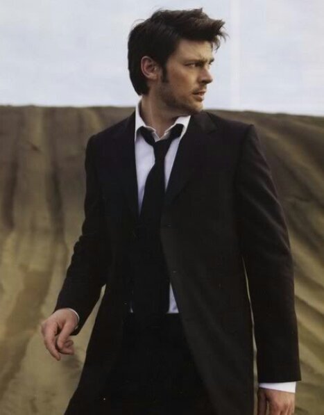 Chief medical officer of the U.S.S Enterprise. #Rp. Adopted an alien kid @StarFleetChris  #Taken by @CadetCarmenC