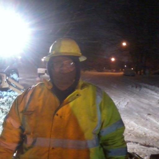 Lives in Lafayette In,.Loves Purdue sports, Saints and Drew Bree's ,worked in extremly cold water in the winter.( most Watermains do not break in the summer).