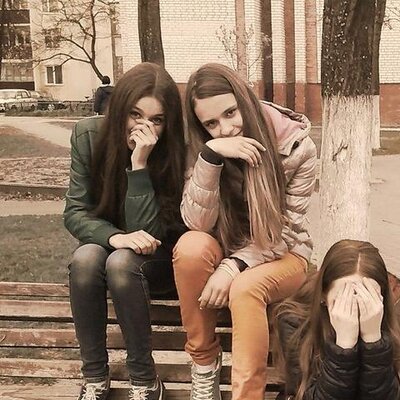 Anastasiya Averina 12200012345 Twitter