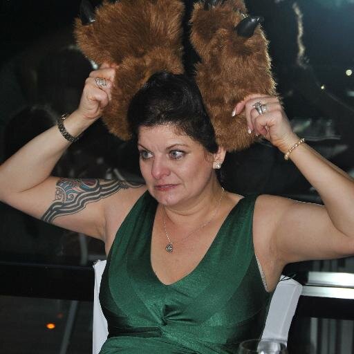 lootatty's profile picture. pagan green like person , a friend for life unless upset then an enemy even i wouldnt want