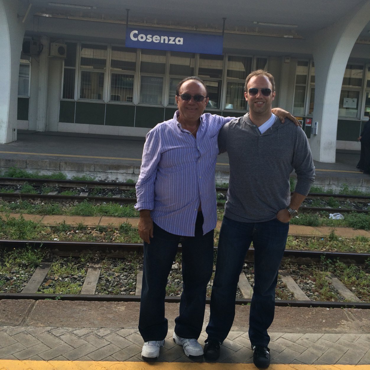 joeyperfetti's profile picture. Hi! I'm Joe.