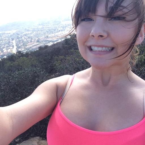 BreMarie424's profile picture. Breanna Tsutsui