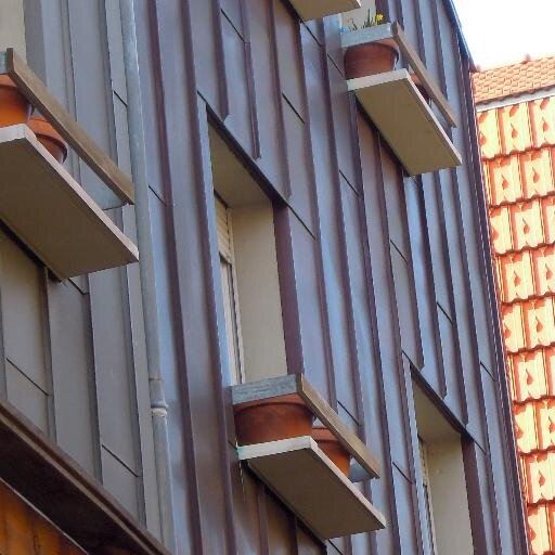 Société de recherche foncière et de développement sur l'IDF, restructuration, rénovation. Intervient pour une dynamique dans le montage immobilier soutenable