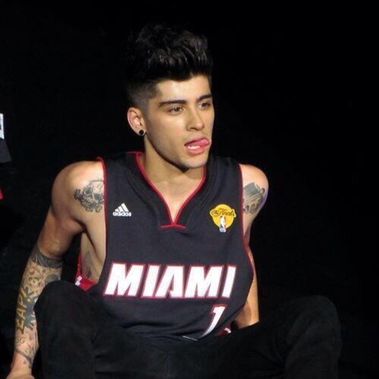 igofortheboys4's profile picture. free follow from @iridehxrry now follow her