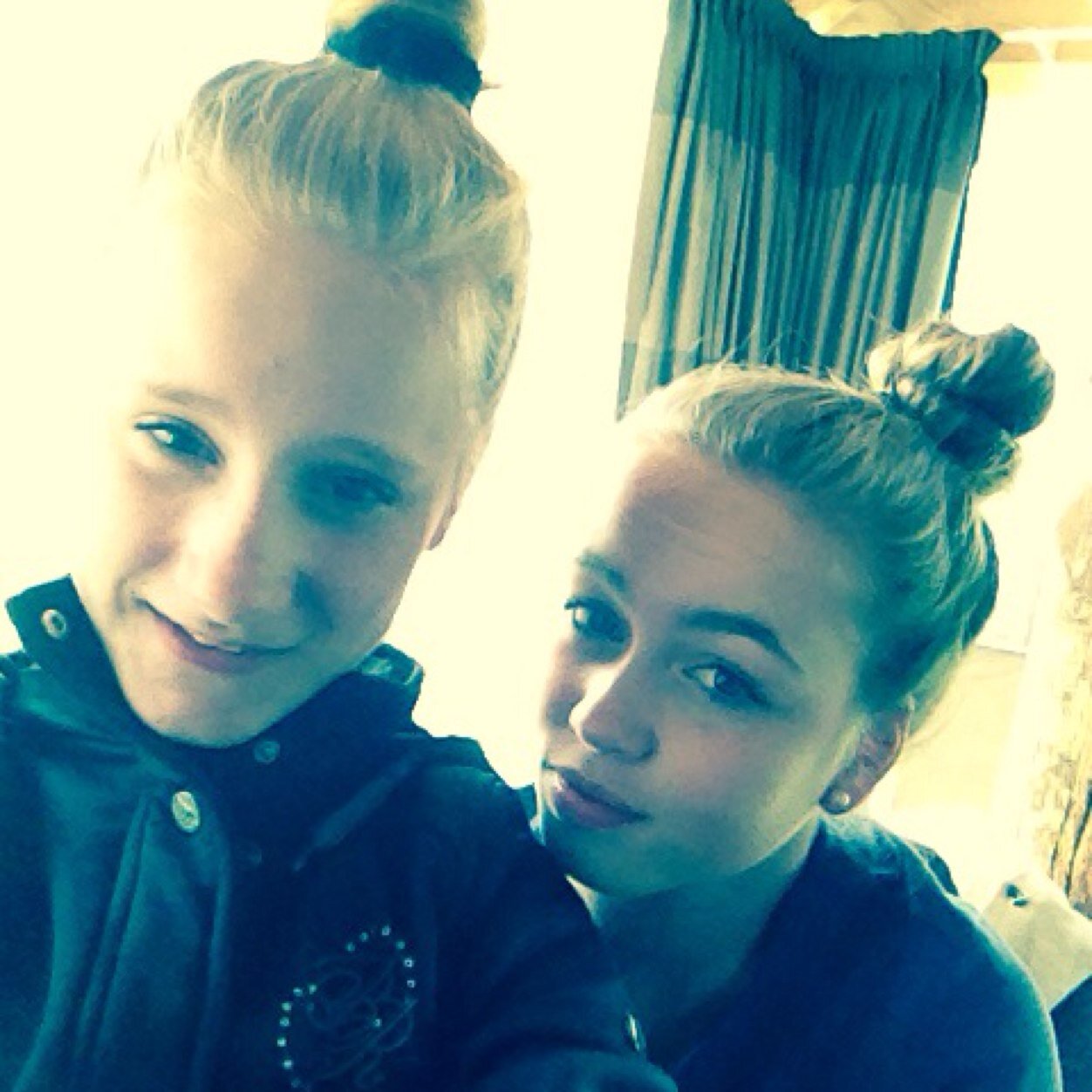 FRIESLAND/14jaar/nationaal paardrijden dressuur/ instagram: amarensje_xx snapchat: amarensje_xx