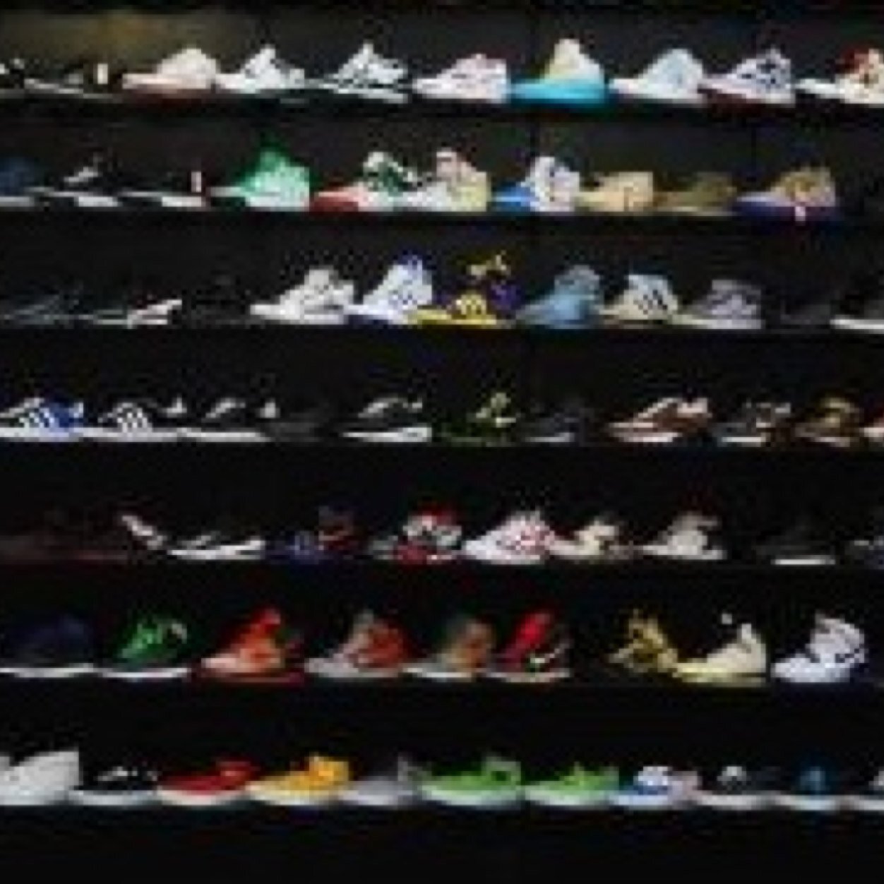 THESE ARE 100 PERCENT AUTHENTIC SNEAKERS.BRAND-NEW,UNUSED,AND UNWORN ITEM IN THE ORIGINAL PACKAGING..