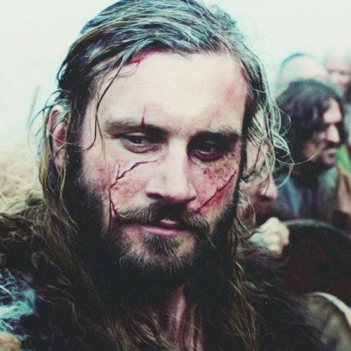 JvarkaKnowsBest's profile picture. Flesh turn to scales, breath as fiery as the core of the Earth. Zmeus, Jvarka brother to the fairest one and son to the rulers of this land. [[RP 18+]]