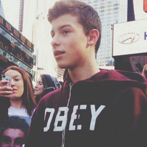 you just got a free follow from @enchantingshawn ! SO PLEASE FOLLOW HER SHELL BE FOLLOWING BACK
