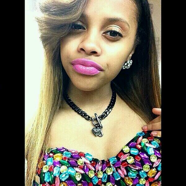 ishvniaaa Profile Picture