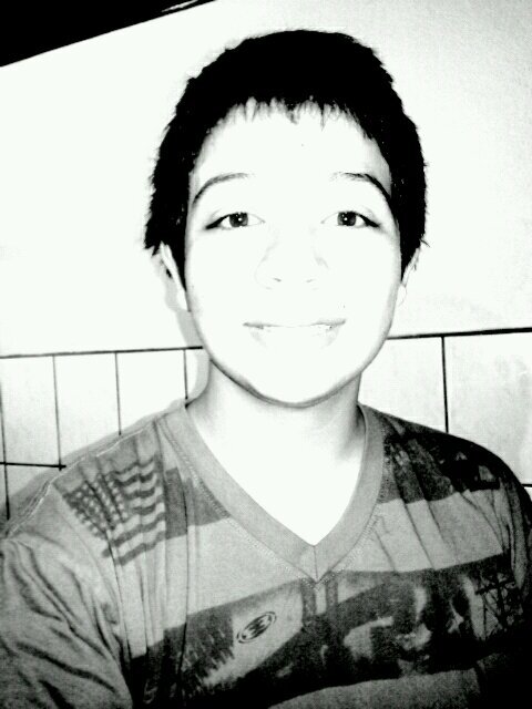 AOlmazo's profile picture. 