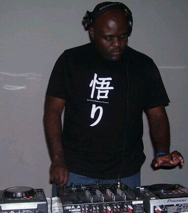 one of botlokwa and mzansi's deep house music fanatic(DJ)