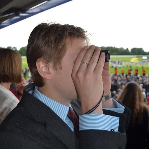Dedicated follower of sport, fashion, and food. Blogger. Horse racing man.