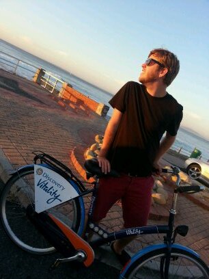 magnetbear888's profile picture. Digital Project Manager, Entrepreneur, Vinyls&Music, Running, Exploring, Anything but boring. A work in progress.