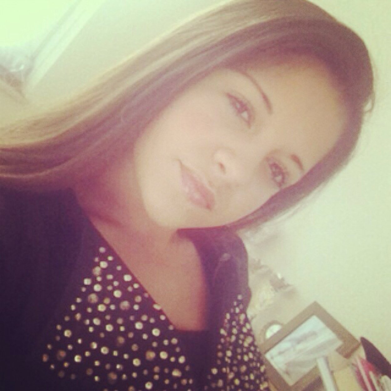 IG; morenaxx_