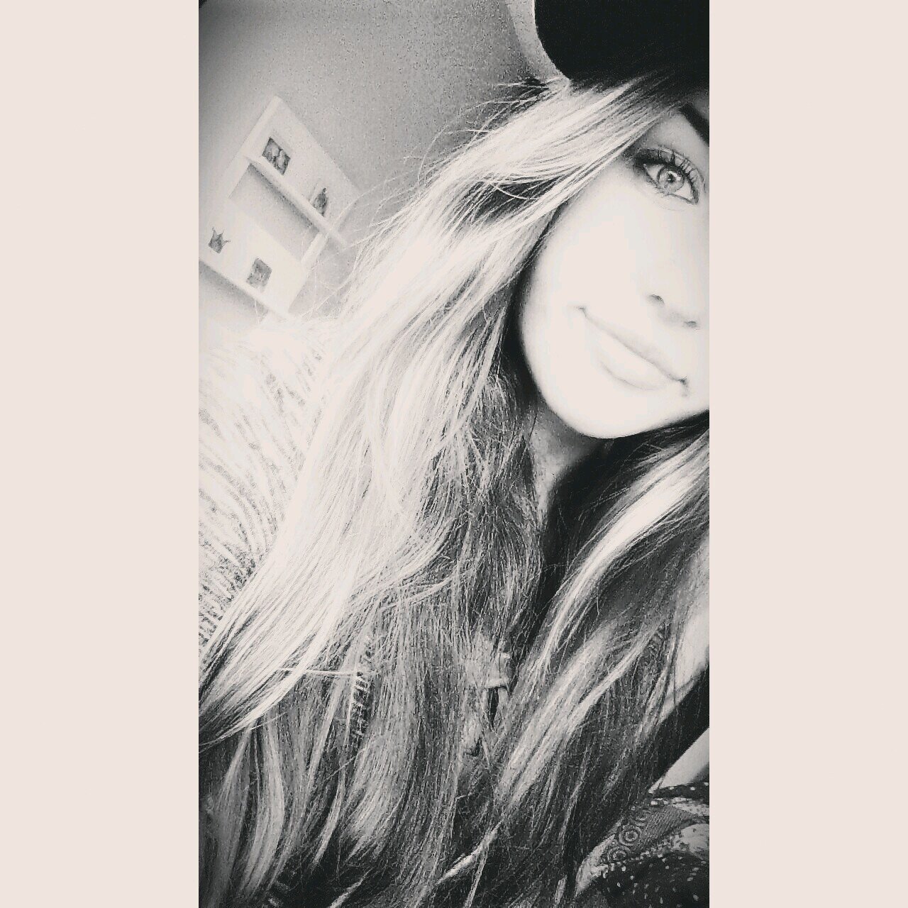 Ajax Amsterdam ♡ Sdvb Mc2 ♡ @xkirsten_xx al 7 jaar beste vriendinnetje!! ♡ gek geboren gek gebleven! ♡