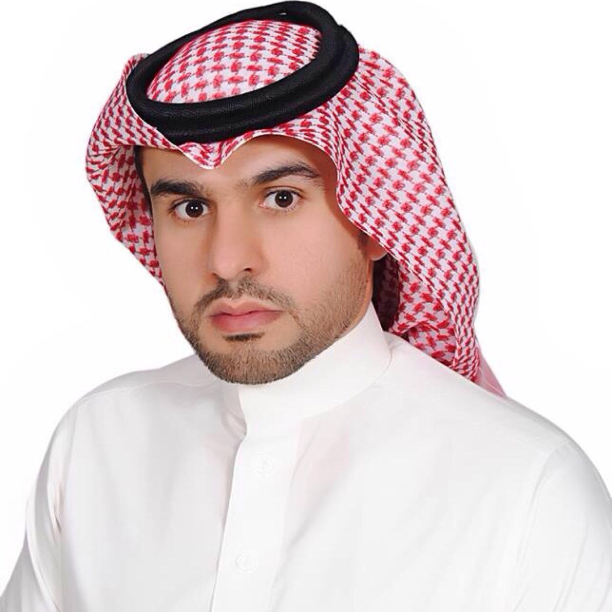 Associate professor, Qassim University. Cyber Security. E: samro@qu.edu.sa