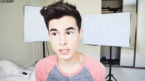 Perforff's profile picture. follow @shitnoskians or lose this follow(: