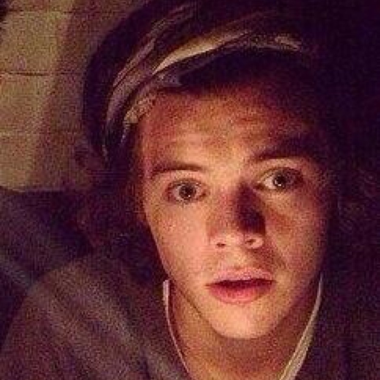 Rp 1: 19 taken by my life @LarrysOnesies. Rp 2: 18 single| Rp 3: 17 taken by my Niallyboo @niallhoranrp11❤️