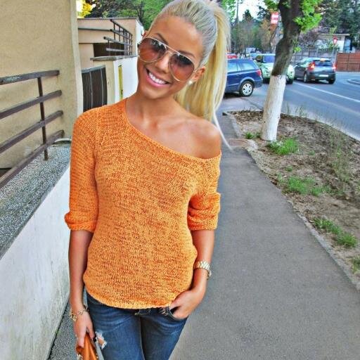 #Karolina OFFICIAL PAGE Erotic Dancer, performer and new #camgirl on http://t.co/qLQOHC4etQ