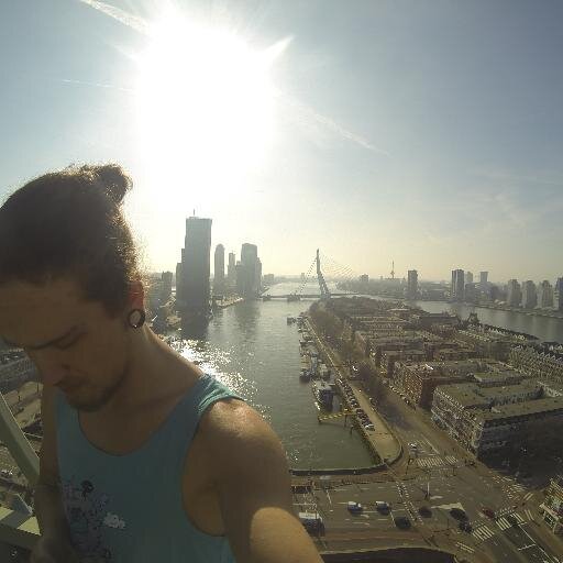 Professional Freerun Athlete @runnerdam and @010trickz
