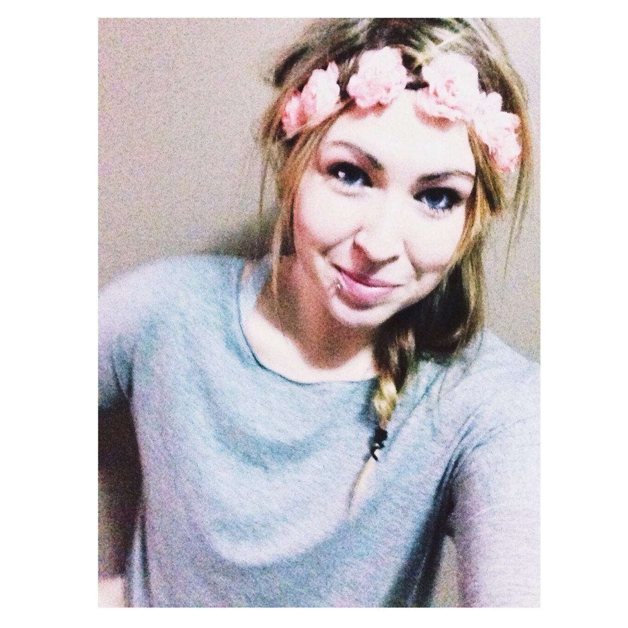 flowers in my hair • tea in hand • barefoot in the forest