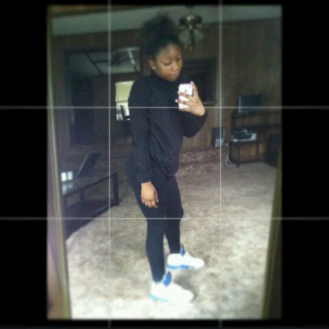 had to make a new twitter . but im back