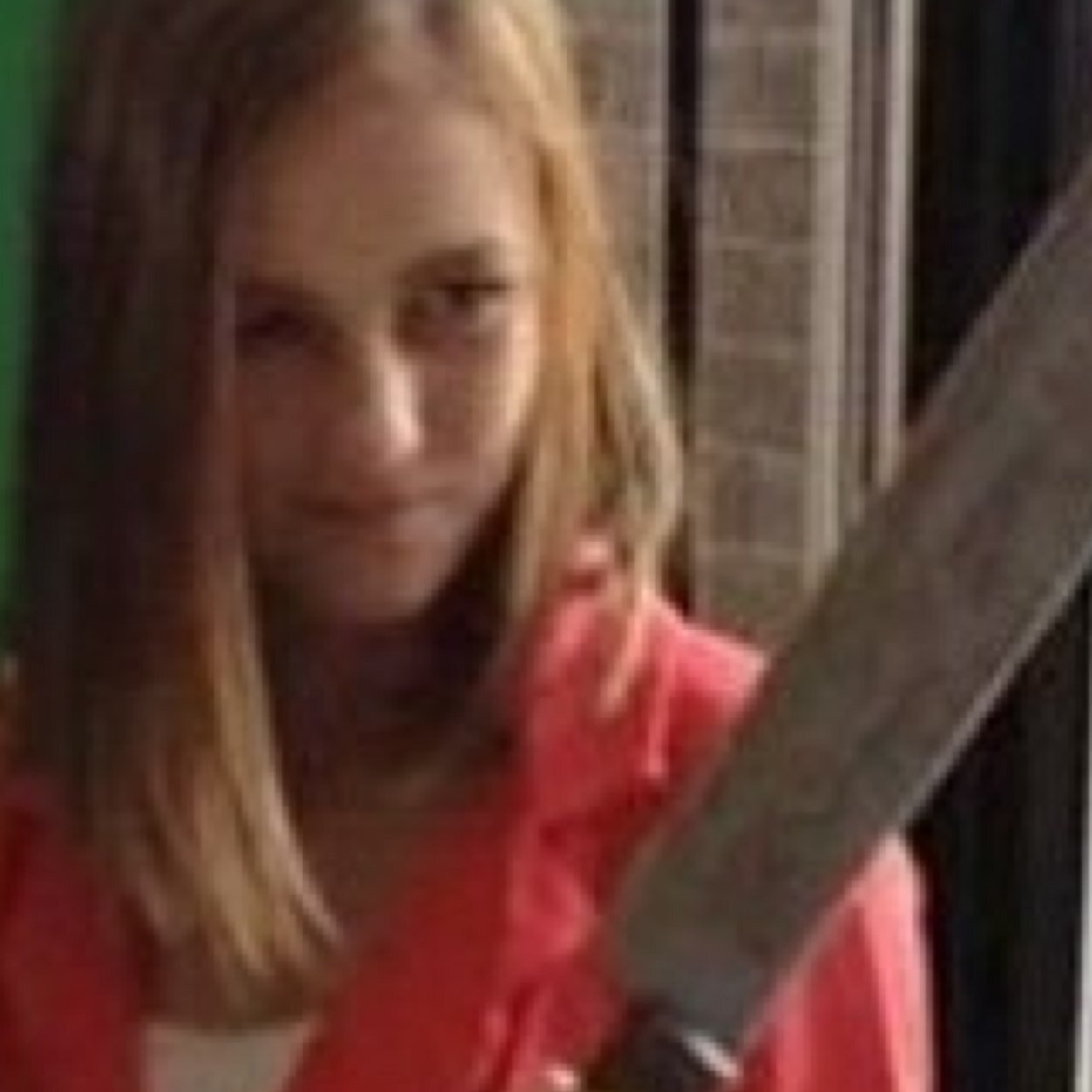 Im the one and only sophia from twd! I am bratty and i dont care what anyone says!