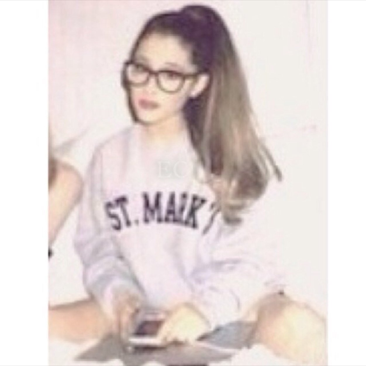 ♡•Ariana Grande is my life, she is my everthing and means the world to me•|shes producing an album for us loves|am,agb,tv.♡