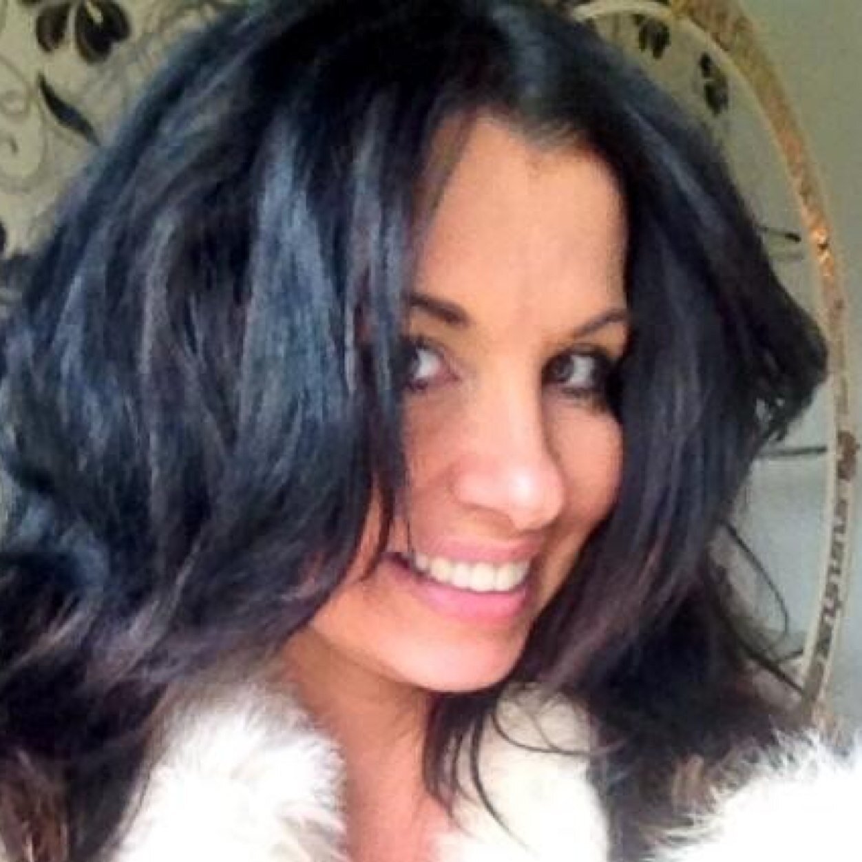 femme de 45 ans. aime plus les filles que les mecs mais je prends tout venez me suivre les cheries ❤