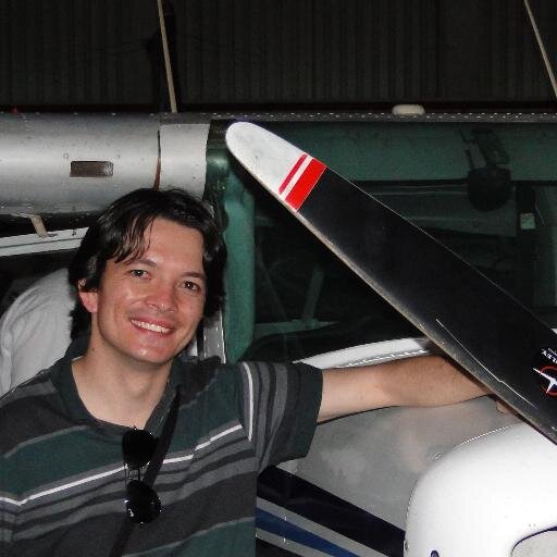 Noah's dad 😻
Nature lover 🌷
Software engineer 👨🏻💻
Pilot 👨🏻✈️
In a timeless discovery journey called life 🏞️