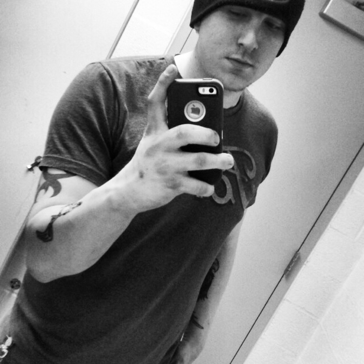 rfurlow05's profile picture. 