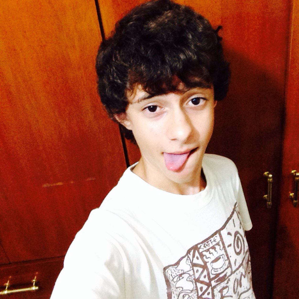 victor_hugomds's profile picture. Vine- victor_hugo instagran- @victor_hugomds