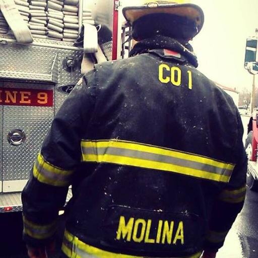 🚒🚑🖥🍖💵🇺🇸🇸🇻 Father of Oliver Jackson Molina. FF/EMT, IT Guy, & BBQ Fanatic all wrapped in one. 02/25/2021 MLB 🤍