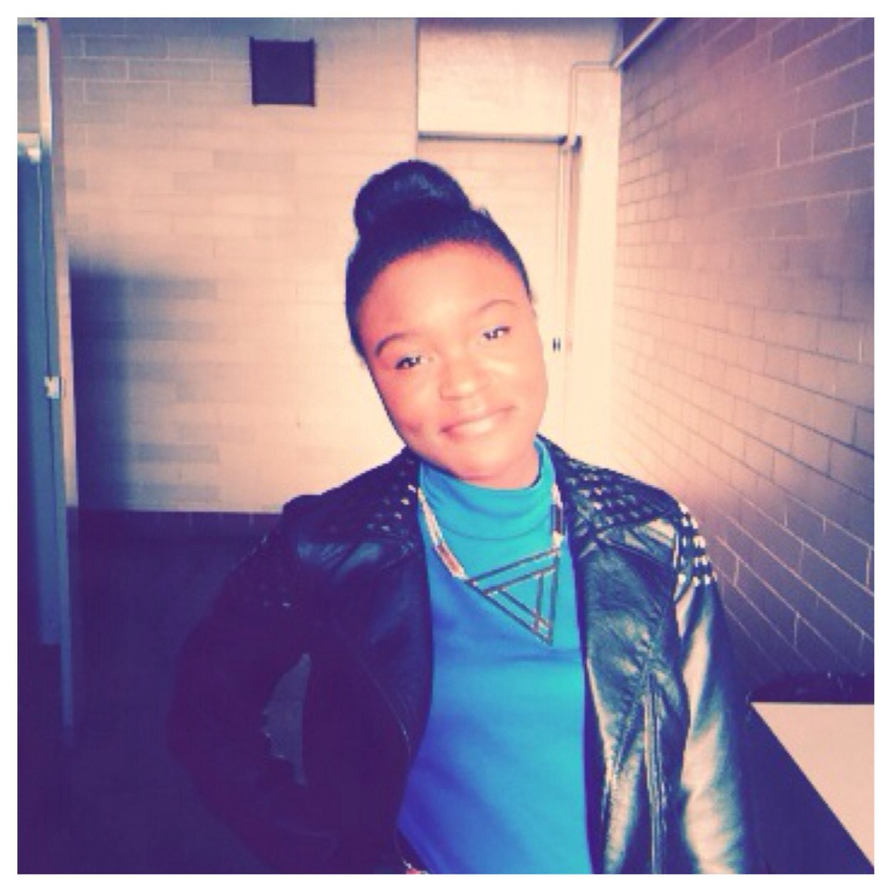 l like Singing. l love Jaden Smith.and future actress. UAS