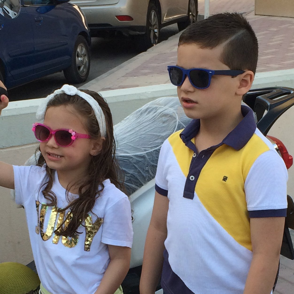 A mother of saud and sara and lulu .. Intrested in politices and funny stuff
