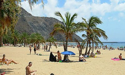 perfil oficial de la playa de las teresitas donde encontraras la mejor información nos vemos en la #playa interactua con nuestro hashtag #playalasteresitas