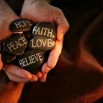 evanslatanya's profile picture. 