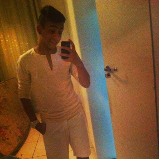 Never stop dreaming   ★