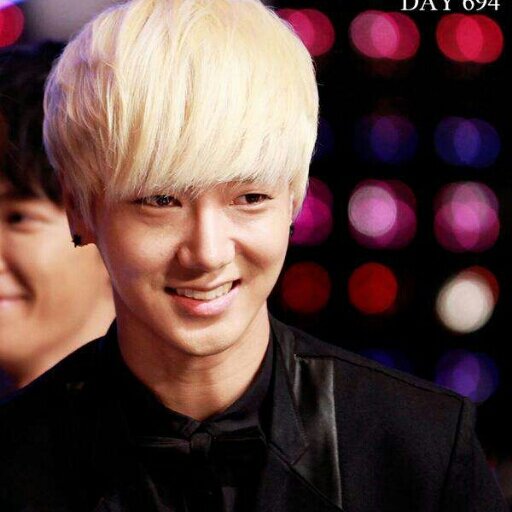 MasYESUNG's profile picture. {fangirl;N8N;15dorky;yws} @shfly3424 {sj;fxstan} statemicone'13