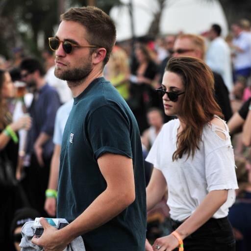 É Robsten Porra!!!!!!!!!!!!!