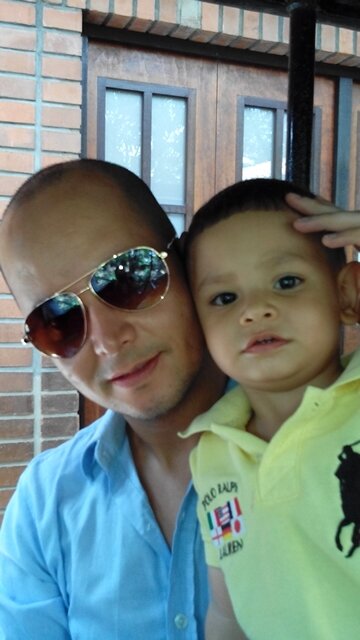 javapi25's profile picture. 