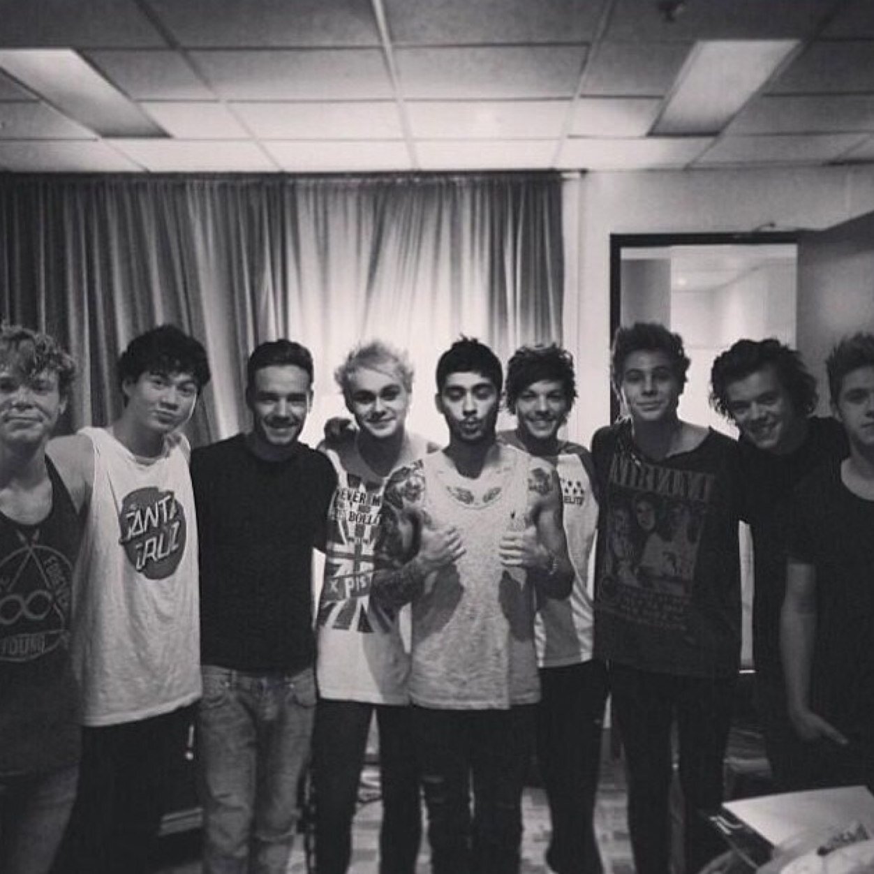WWA 01.08.14❤️ OTRAT 20.08.15❤️ insta: 1d5sos_addict