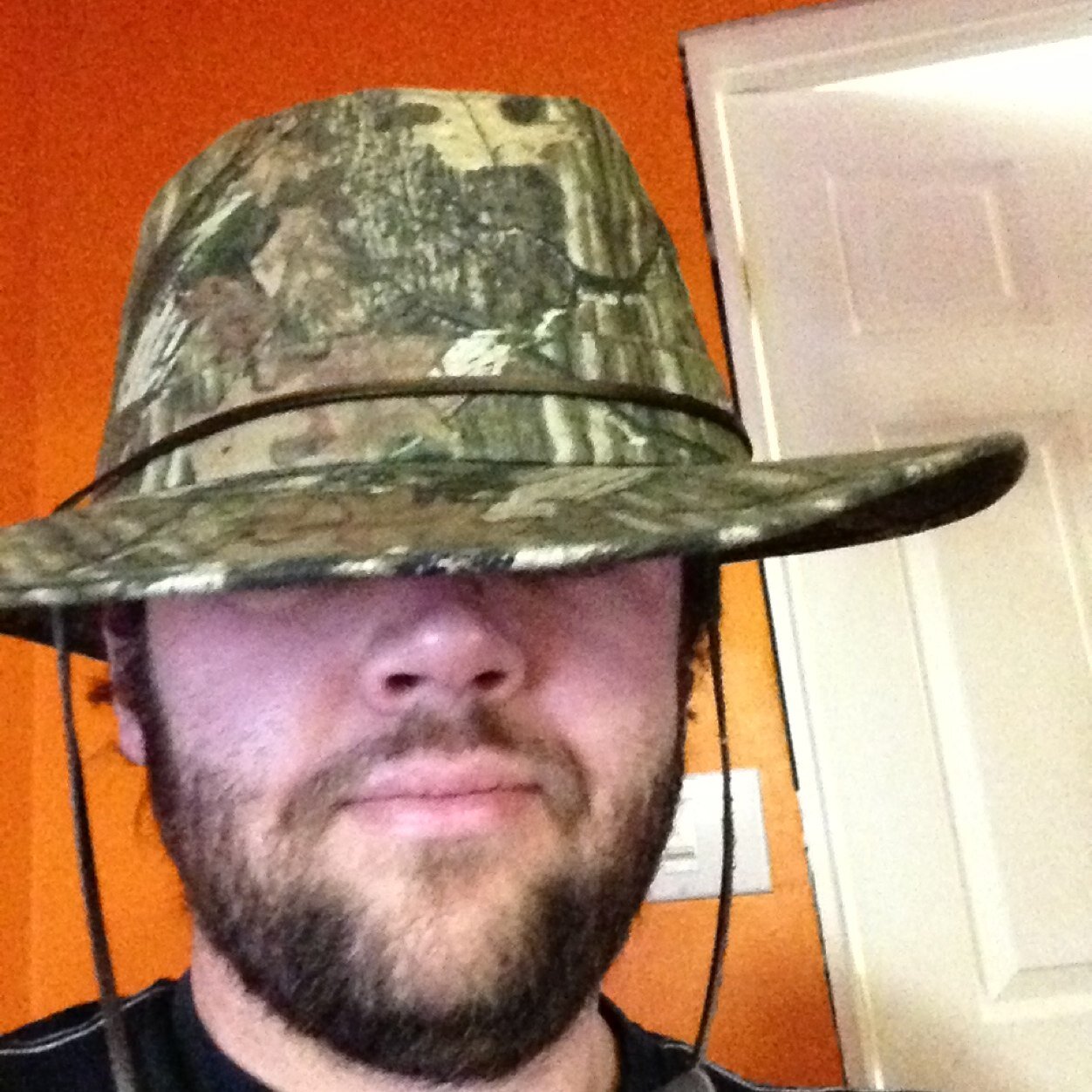 architeuthistic's profile picture. 