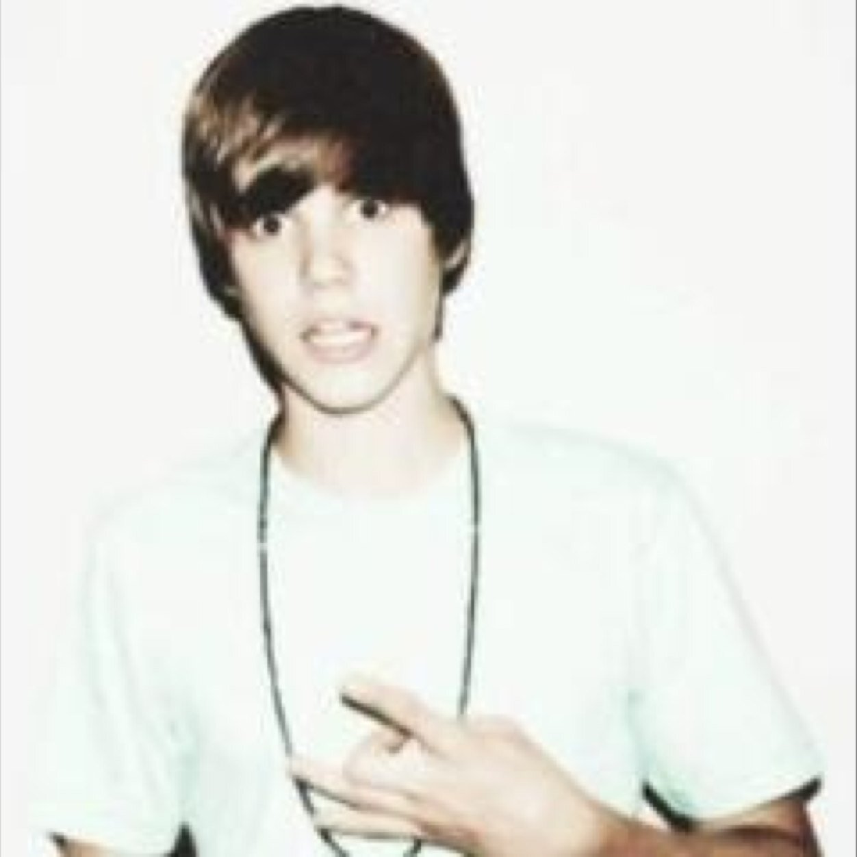 He started from the bottom now he HERE. I stan justin. Here Supporting The best. #BelieveTour 24.02.13. Help Change the World❤️P.S 140 characters isnt enough